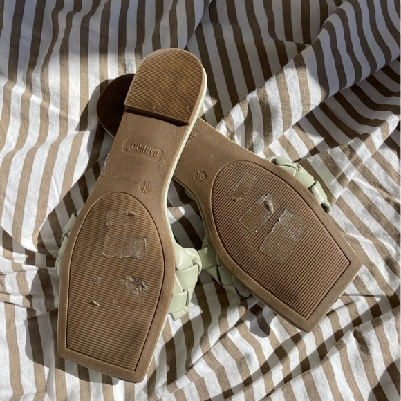 Bamboo Slides - Picture 4 of 7